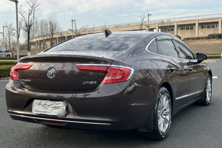 别克 君越 2016款 20T 精英型车身外观6004