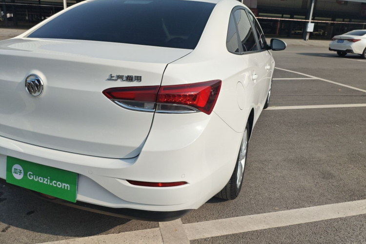 别克 英朗 2021款 改款 典范 1.5L 自动精英型车身外观6006