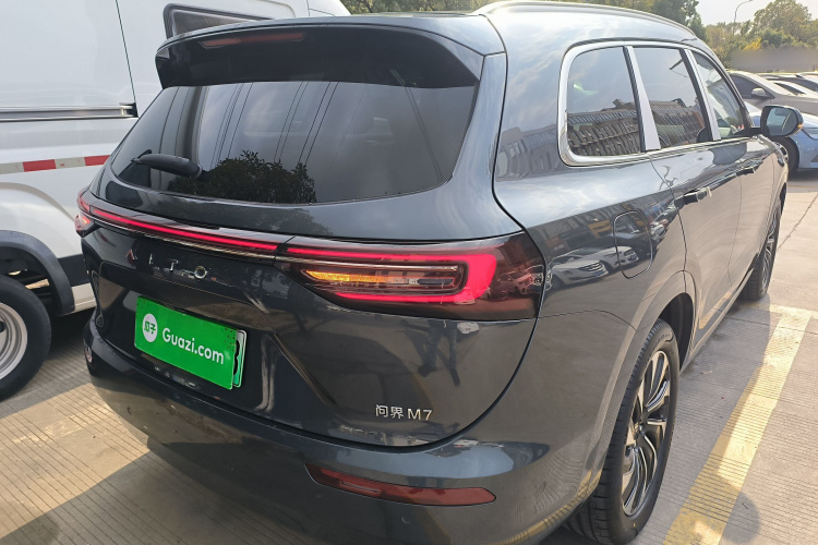 鸿蒙智行 问界M7 2024款 1.5T 后驱Plus版 5座车身外观7