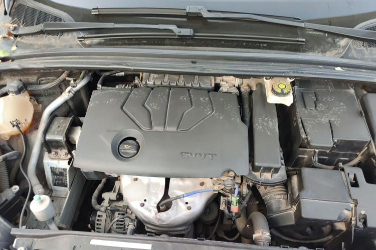 标致308 2014款 乐享版 经典 1.6L 手动优尚型机舱底盘24