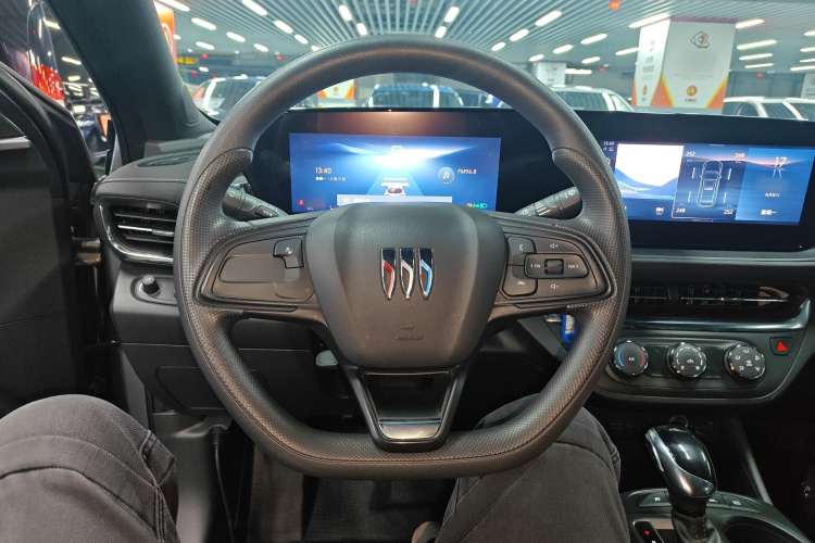 别克 昂扬 2022款 1.5T 悦享版中控内饰13