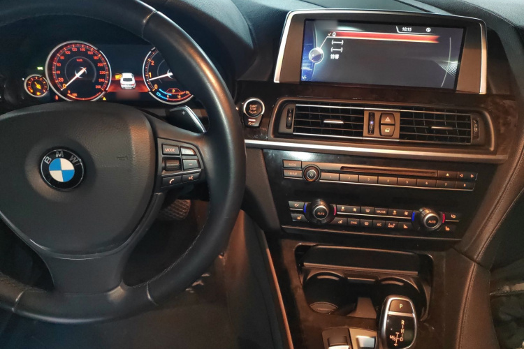 宝马6系 2013款 改款 640i Gran Coupe中控内饰12