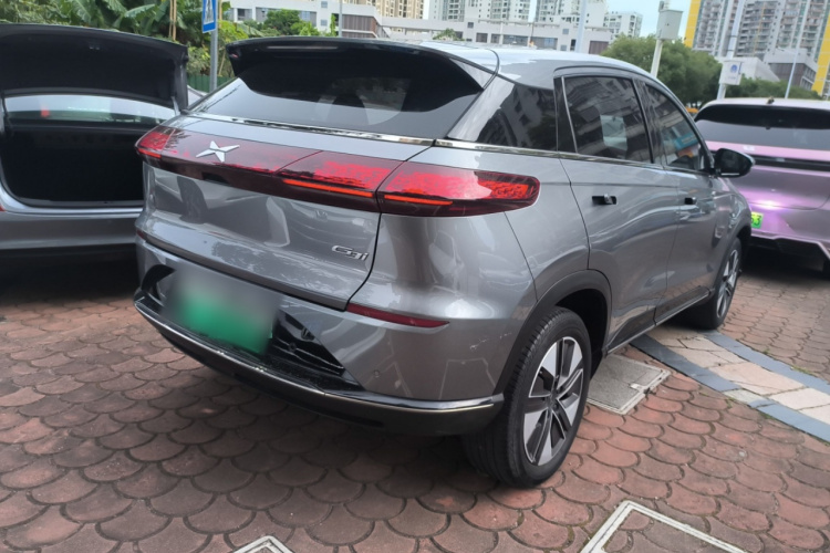 小鹏G3 2021款 G3i 460G车身外观7