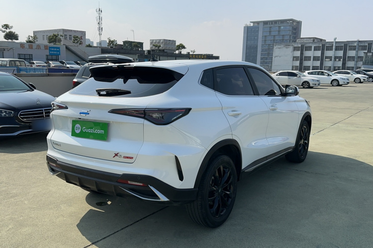 长安欧尚X5 PLUS 2023款 改款 1.5T DCT先锋型车身外观6004