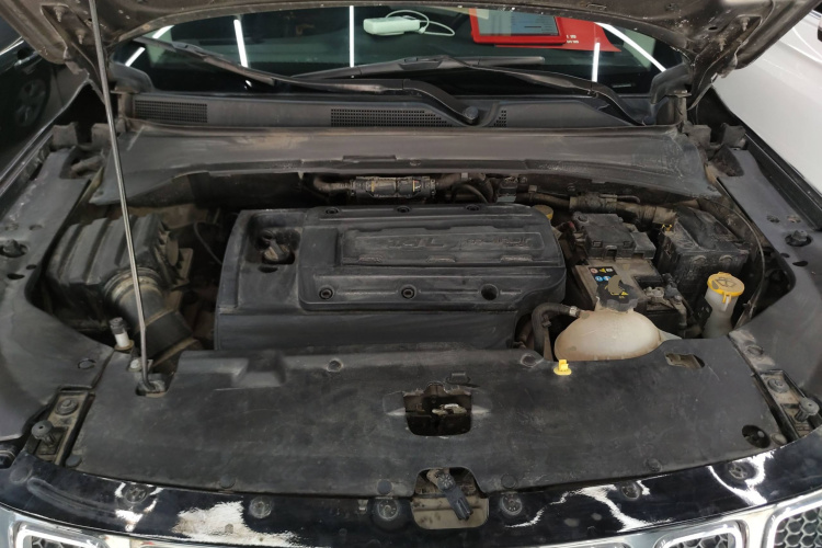 Jeep 指南者 2017款 200T 自动家享版机舱底盘24