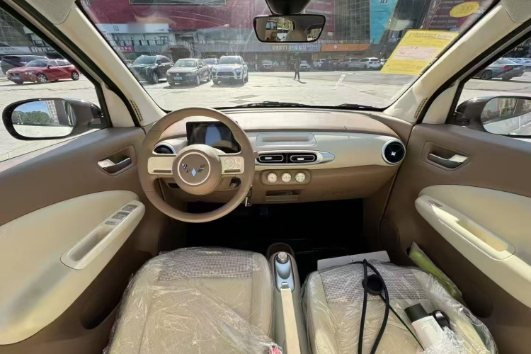 五菱汽车 宏光MINIEV 2025款 四门版 进阶款中控内饰12