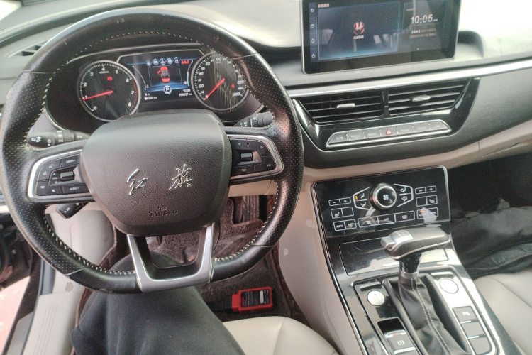 红旗H5 2018款 30TD 智联韵动版中控内饰12