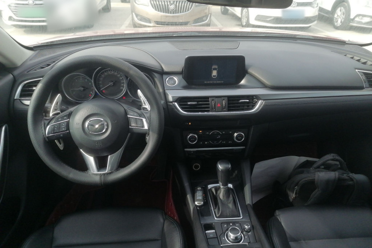 马自达 阿特兹 2017款 2.0L 蓝天时尚版中控内饰12