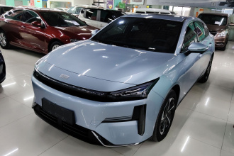 吉利银河 银河L6 2025款 EM-i 140km 星舰版