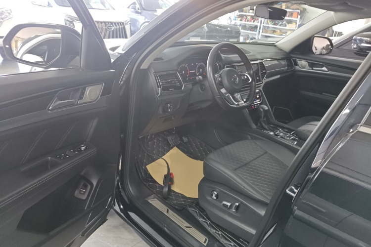 大众 途昂X 2020款 改款 330TSI 两驱豪华版中控内饰7003