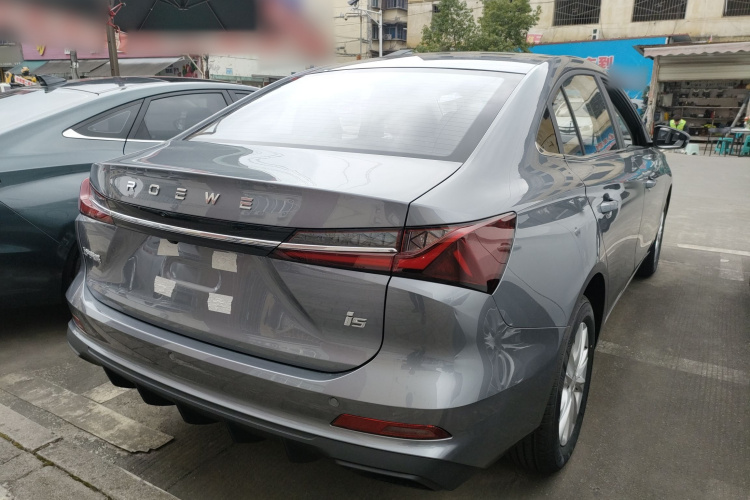 荣威i5 2026款 1.5L CVT豪华版车身外观6005