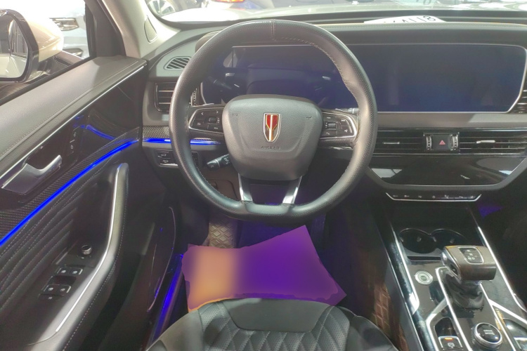 红旗HS5 2022款 改款 2.0T 智联旗领四驱版中控内饰13