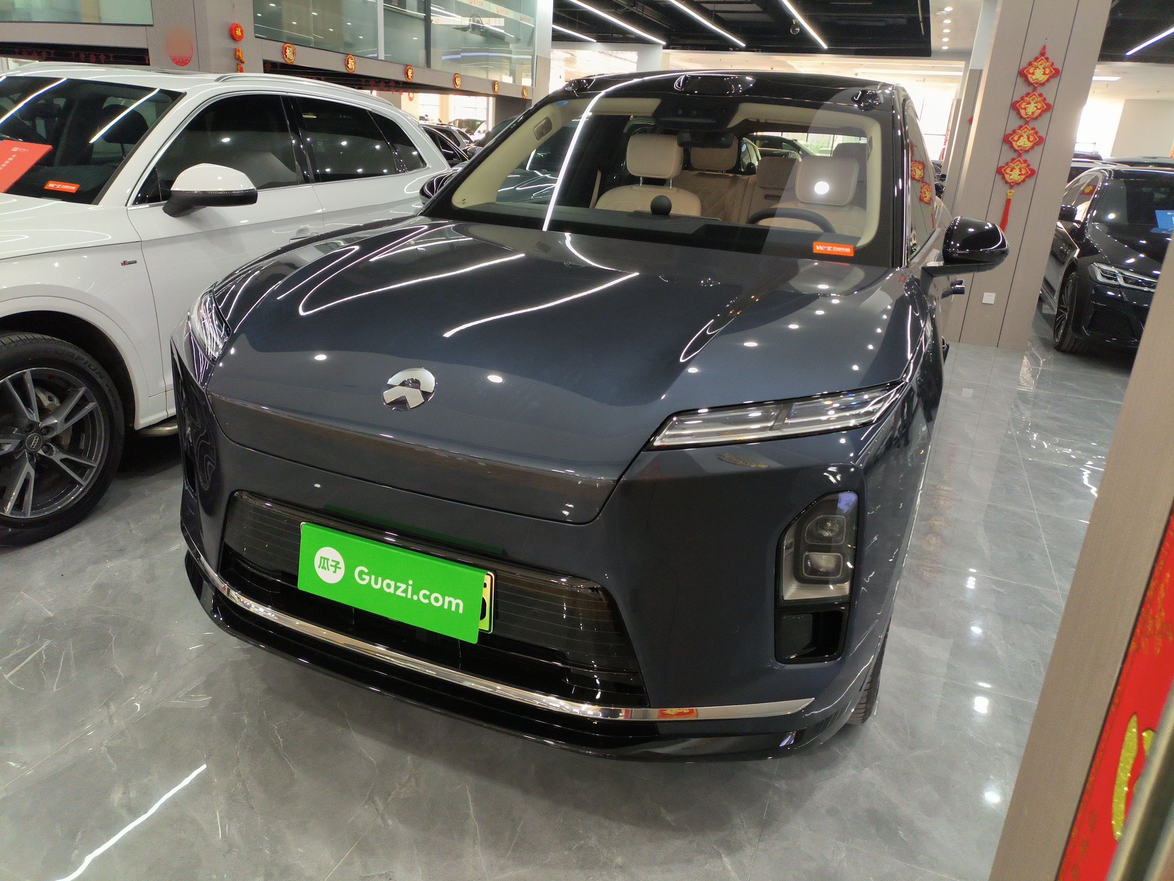 2026款 蔚来ES8 七座行政豪华版图片