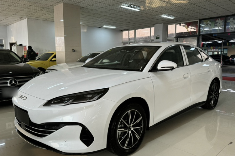 比亚迪 海豹06新能源 2024款 DM-i 120KM尊享型车身外观6013