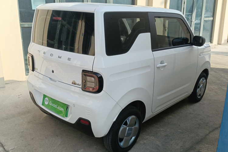 吉利银河 2024款 熊猫mini 200km 耐力熊车身外观7