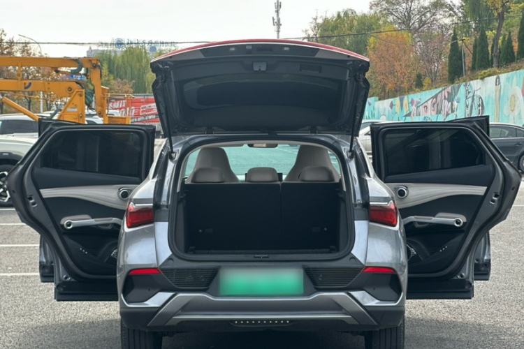 比亚迪 元PLUS 2023款 冠军版 430KM 超越型中控内饰7006