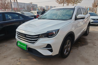 捷途X70M 2020款 改款 1.5T 手动伙伴型 5座