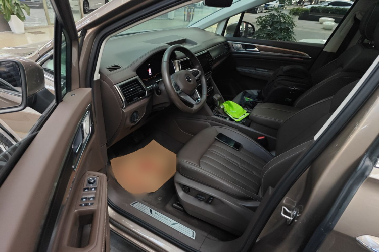 大众 威然 2020款 330TSI 豪华版中控内饰20