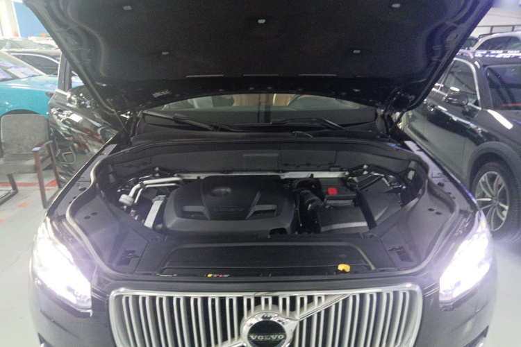 沃尔沃XC90 2017款 T6 智逸版 7座机舱底盘24