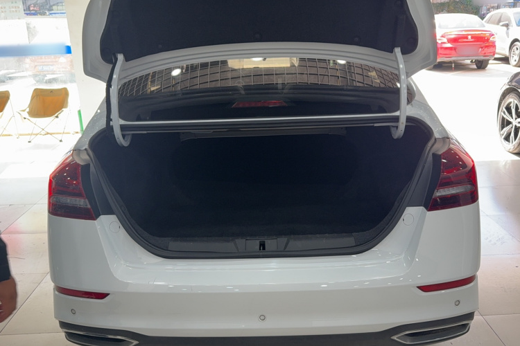 吉利汽车 帝豪 2021款 UP 1.5L CVT豪华型局部细节23