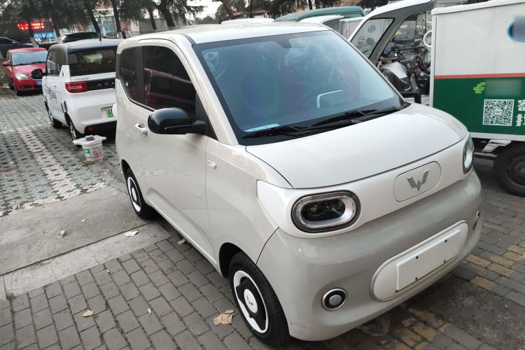 五菱汽车 宏光MINIEV 2024款 第三代 215km 青春版车身外观3