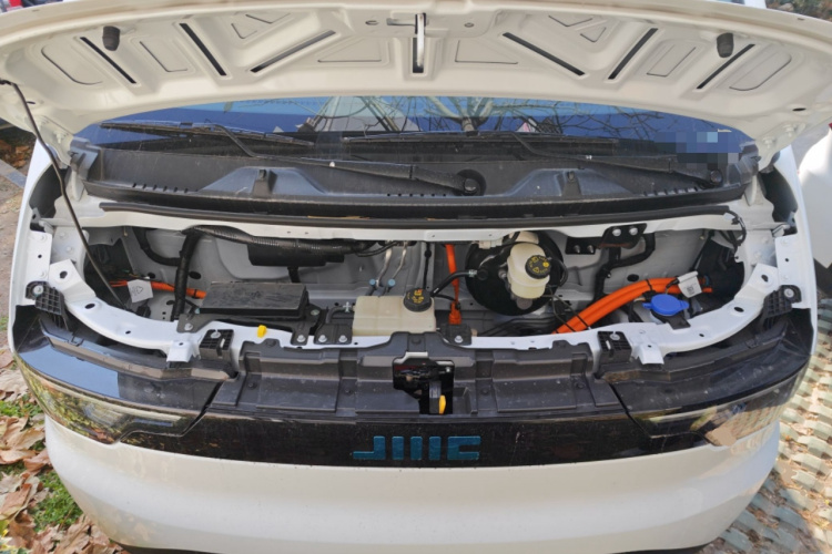 江铃 E福顺 2025款 明窗版 53.58kwh 中轴低顶局部细节24