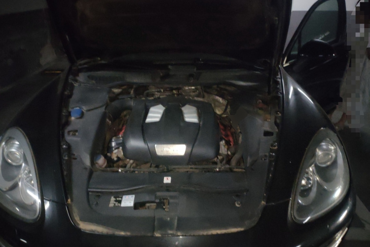 保时捷 2014款 Cayenne Platinum Edition 3.0T局部细节24