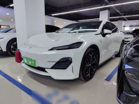 深蓝汽车 深蓝SL03 2024款 135Plus荣耀版