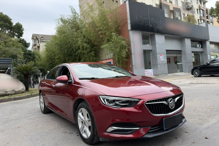 别克 君威 2017款 20T 豪华型车身外观6008