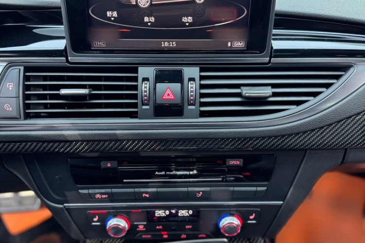 奥迪RS 7 2016款 RS 7 4.0T Sportback中控内饰7003