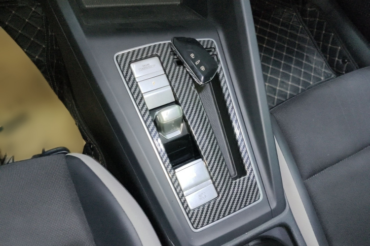 大众 高尔夫 2021款 280TSI DSG Pro局部细节18