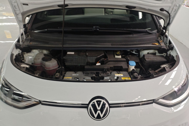 大众ID.3 2022款 Pro 极智版机舱底盘24