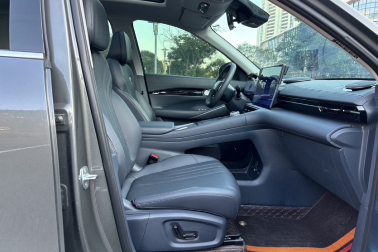 吉利银河 银河E5 2024款 530km 探索+版局部细节41