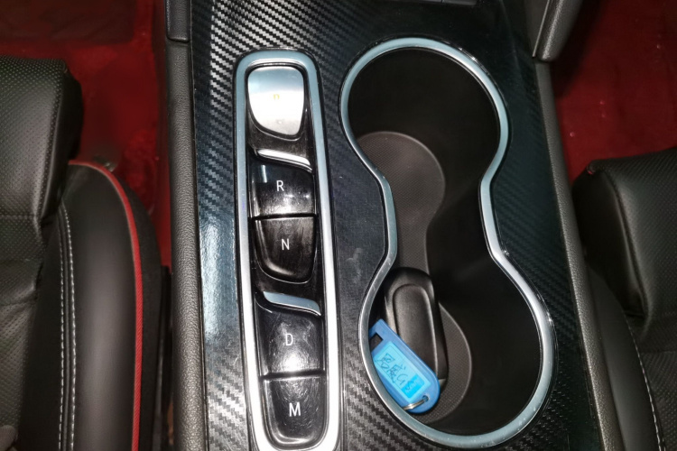 别克 君威 2020款 GS 28T 精英型局部细节18