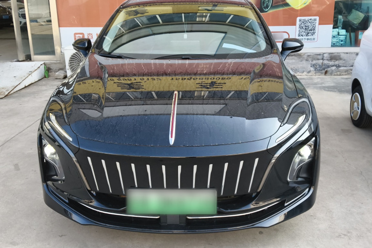 红旗E-QM5 2023款 基础出行版车身外观6001