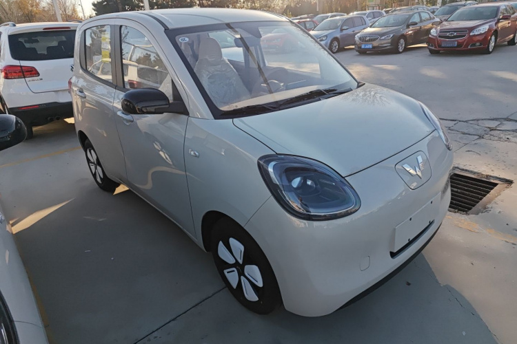 五菱汽车 宏光MINIEV 2025款 四门版 进阶款车身外观3