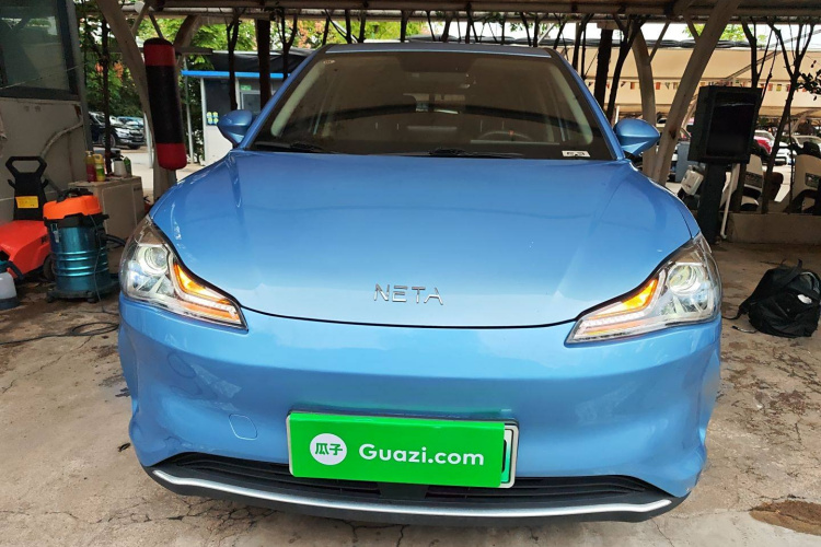 哪吒汽车 哪吒V 2022款 潮 400车身外观6001