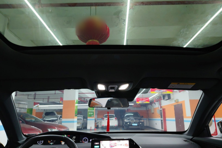 长安UNI-V 2022款 2.0T 领速版局部细节22