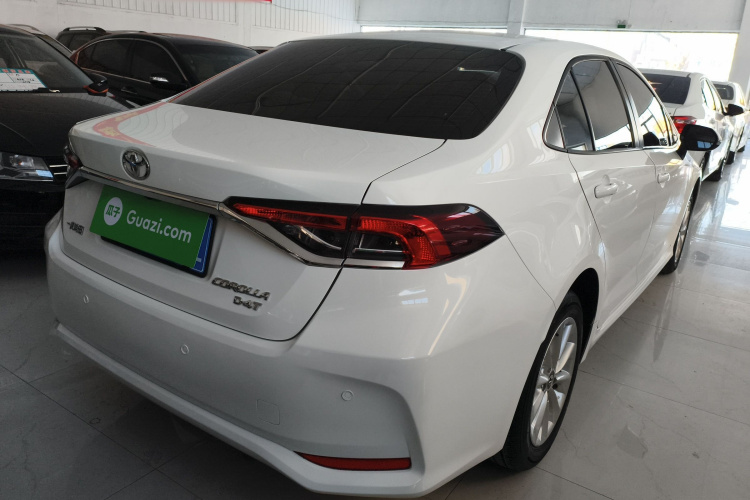 丰田 卡罗拉 2023款 1.2T 精英版车身外观7