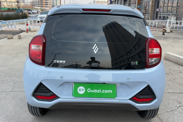 江铃集团新能源 易至EV2 2024款 201km 舒适型车身外观6004