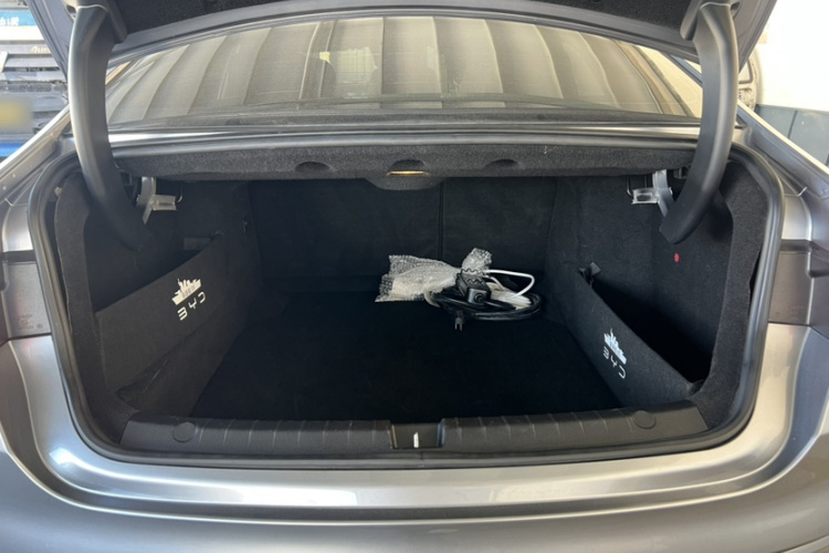 比亚迪 秦PLUS 2021款 DM-i 120KM 旗舰型局部细节23