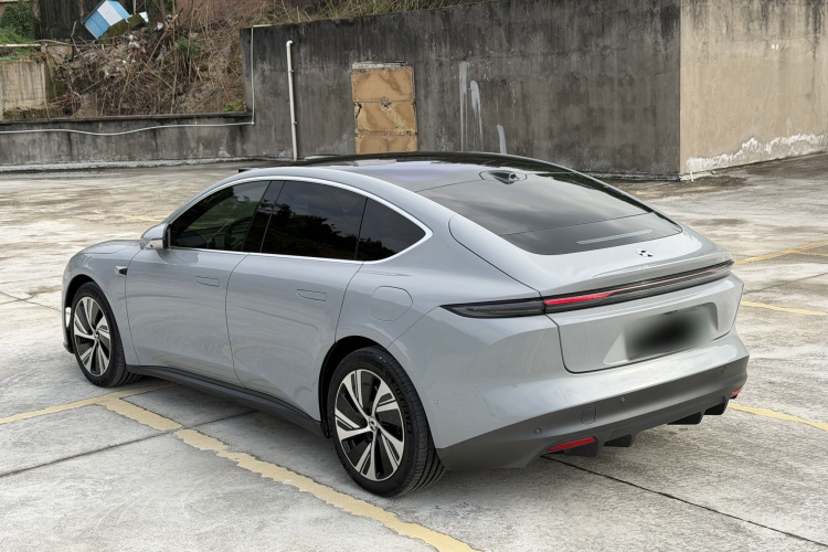 蔚来ET5 2022款 75kWh车身外观6003