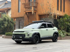 吉利汽车 吉利牛仔 2025款 1.5TD 潮玩版