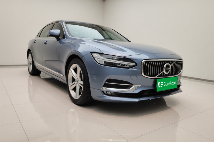 沃尔沃S90 2019款 T5 智远版车身外观3