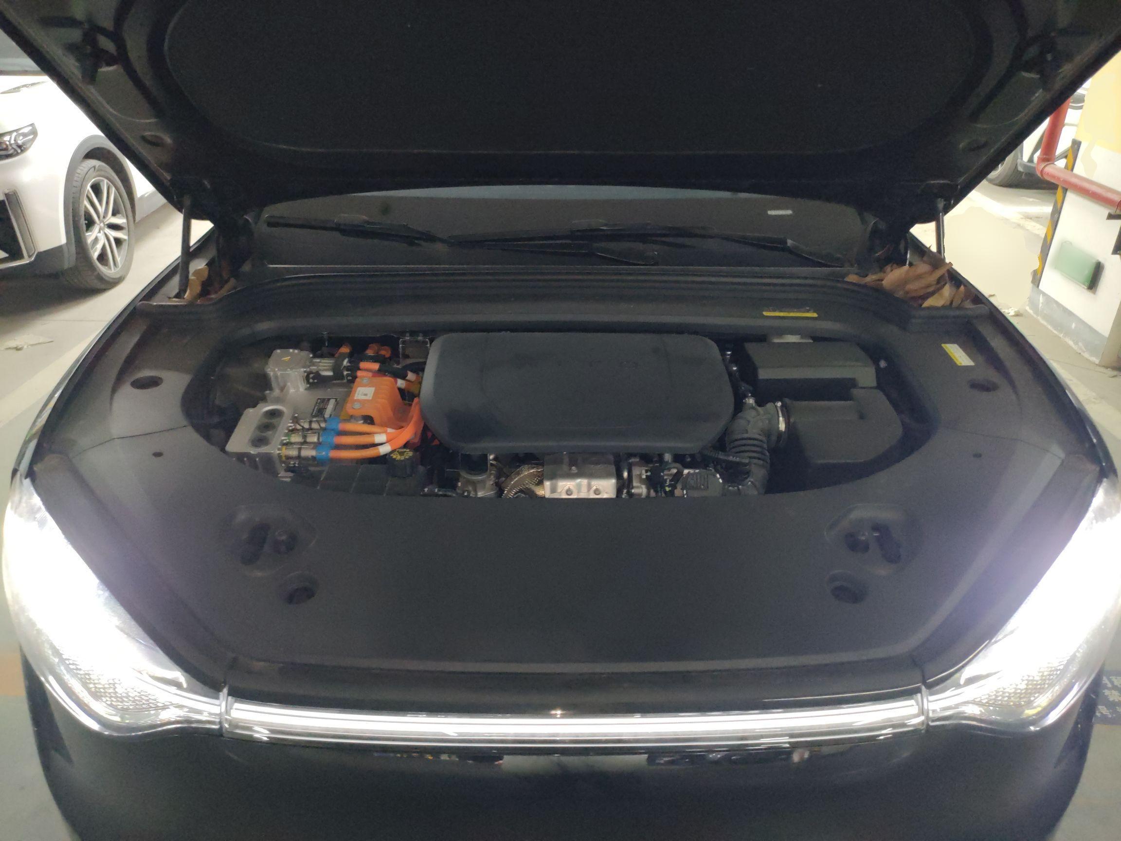 鸿蒙智行 问界M9 2024款 增程 Ultra版 42kWh 6座版