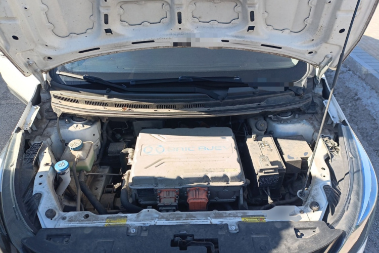 北汽新能源EX 2018款 EX360 新尚版局部细节24