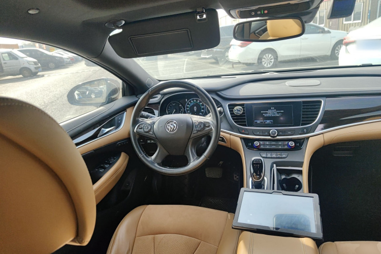 别克 君越 2016款 28T 豪华型局部细节13