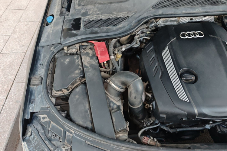 奥迪A8 2013款 A8L 40 hybrid局部细节9005