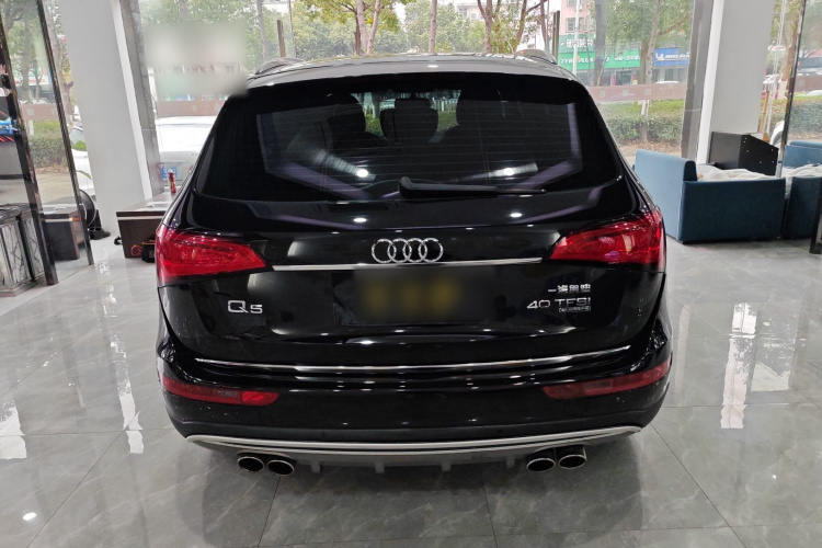 奥迪Q5 2016款 40 TFSI 进取型车身外观6