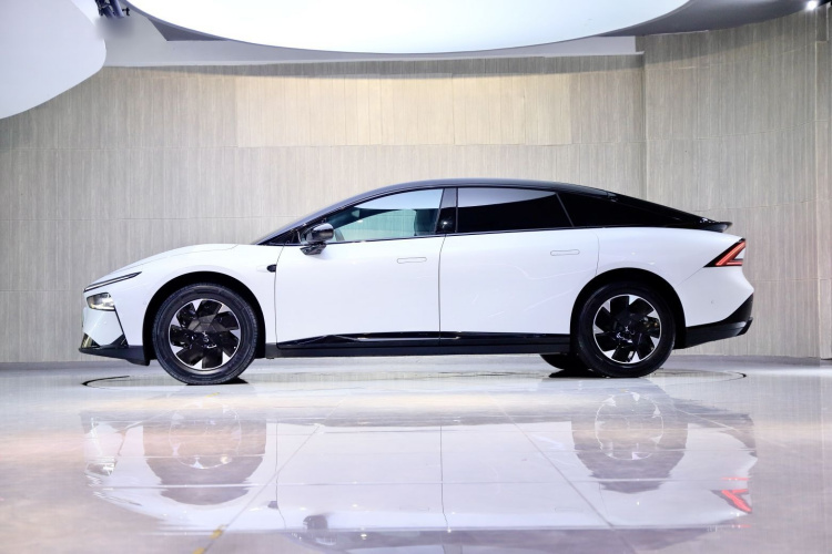 小鹏P7+ 2024款 长续航 Max车身外观6006